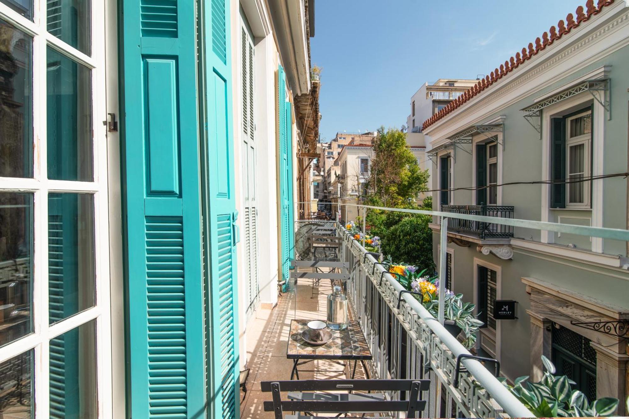 Neoclassical Loft In Monastiraki - Acropolis And Metro Athens Exterior photo